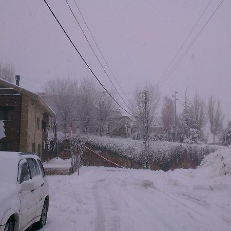 Merab Hotel Mzaar Kfardebian Exterior photo