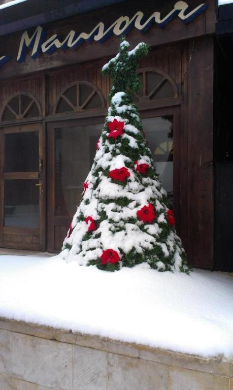 Merab Hotel Mzaar Kfardebian Exterior photo